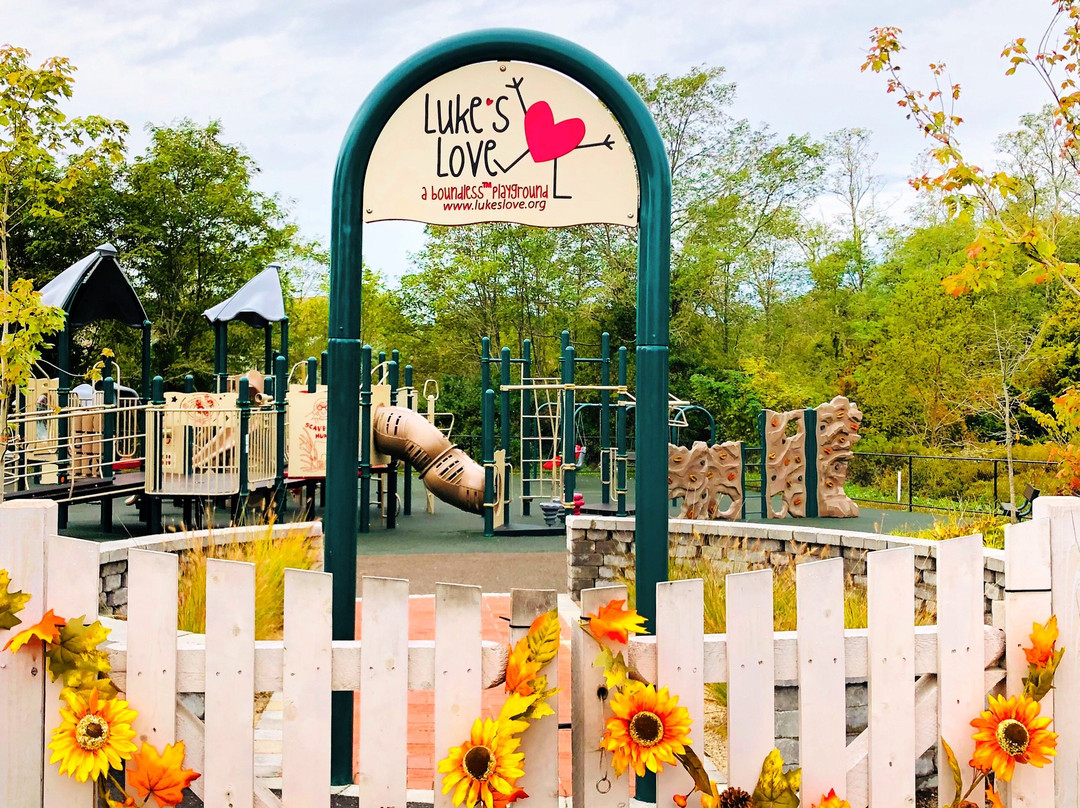 Luke's Love Boundless Playground景点图片