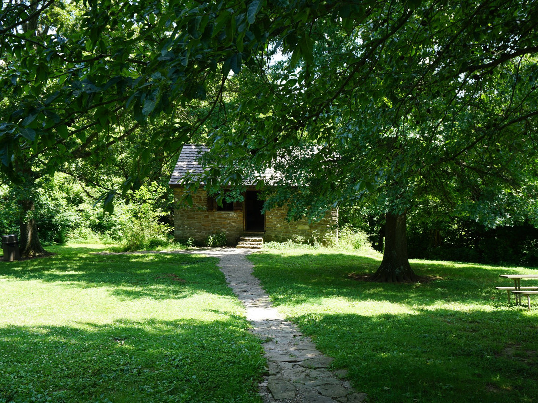 Shawnee Lookout State Park景点图片