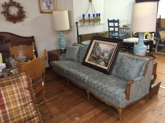 S & A Antiques and Collectibles