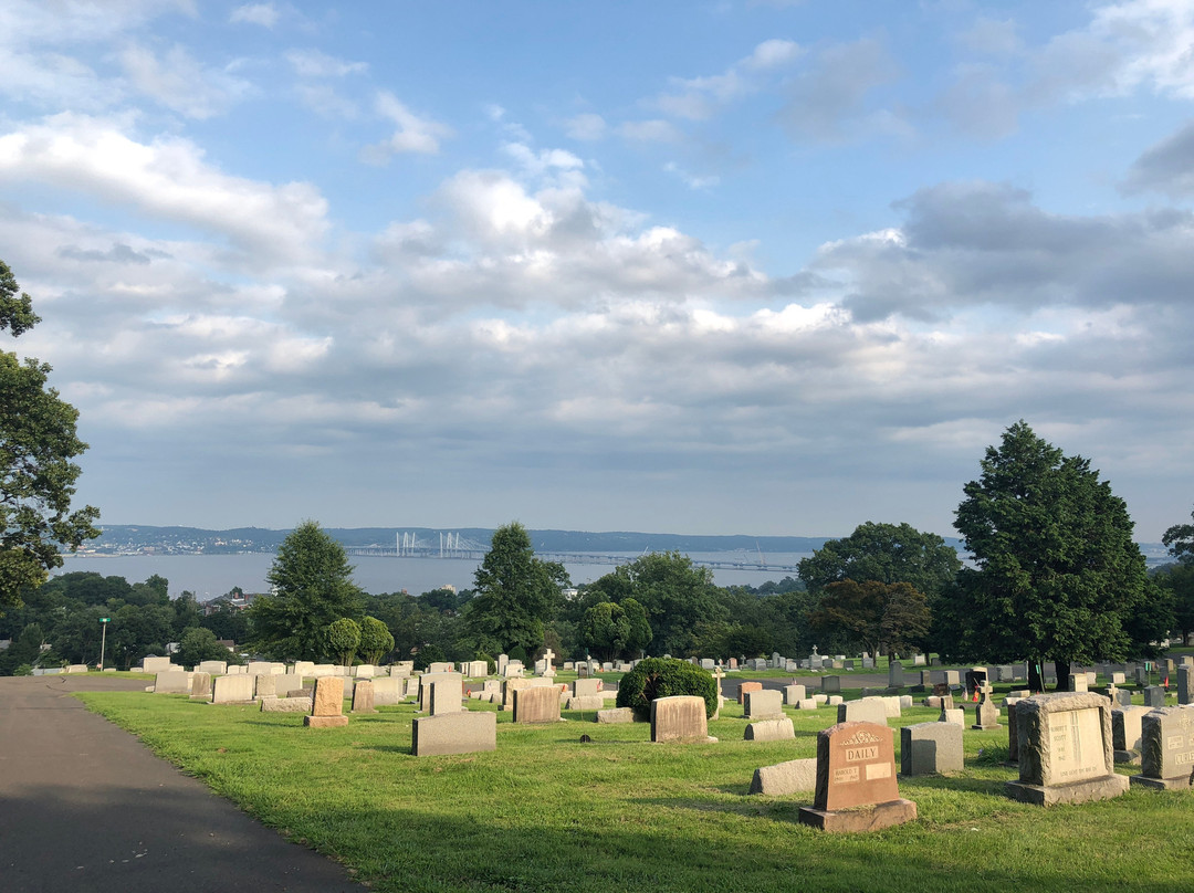 Oak Hill Cemetery景点图片