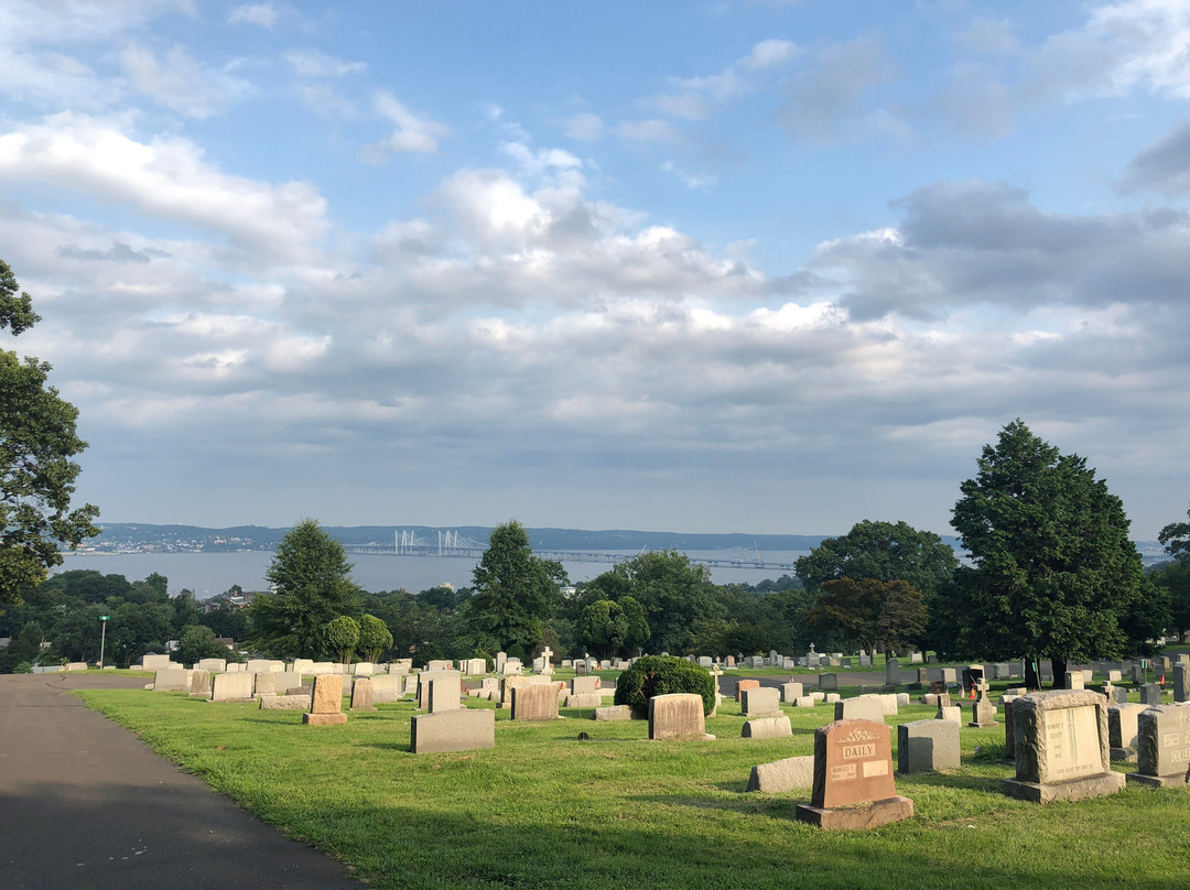 Oak Hill Cemetery景点图片