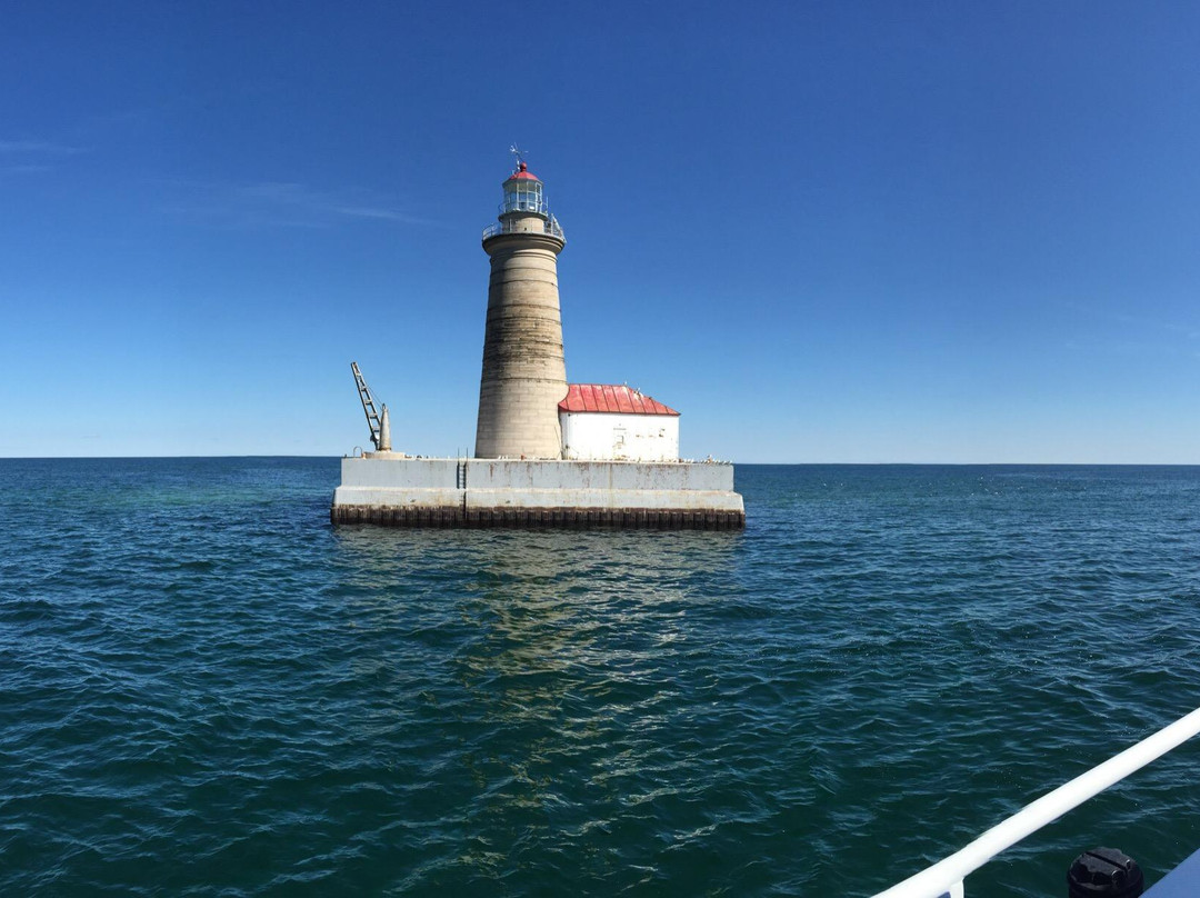 Shepler's Lighthouse Cruises景点图片