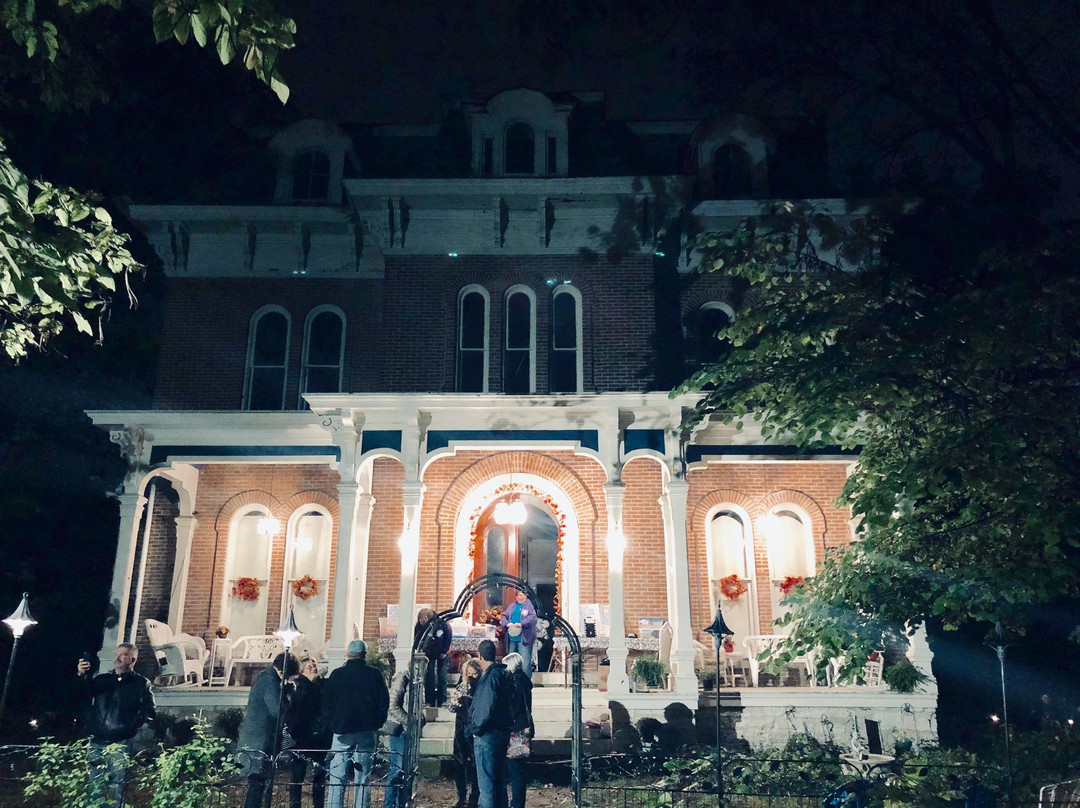 McPike Mansion - Private Tours-奥尔顿塔必去景点
