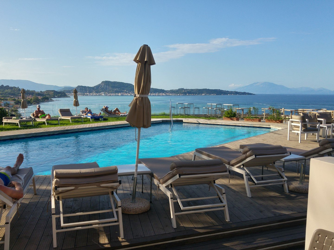 Ionian Hill Hotel主图