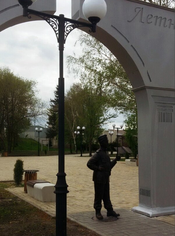 Square Named After A. N. Radishhev-Kuznetsk必去景点