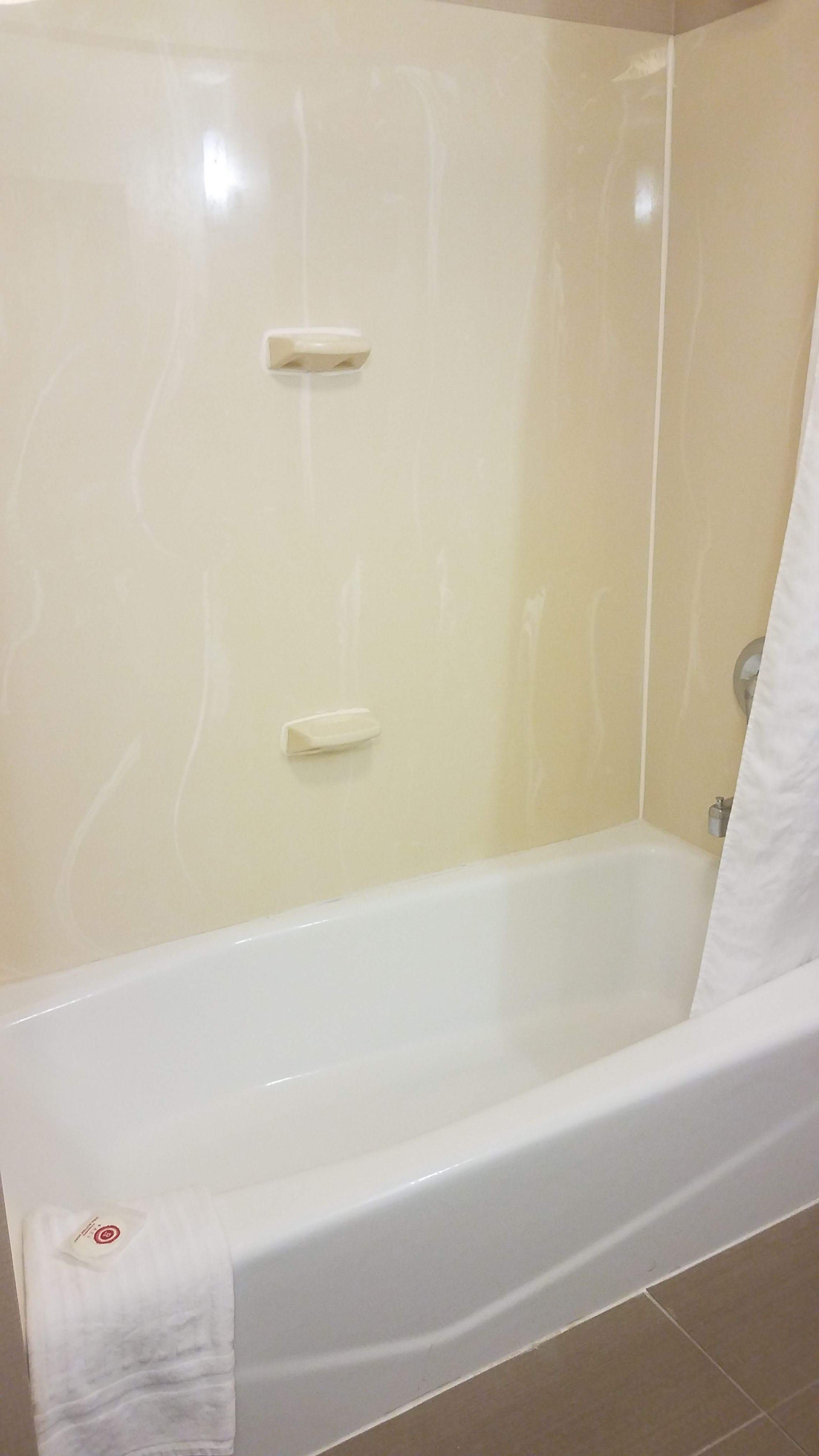 Comfort Suites Hummelstown-Hershey-浴室