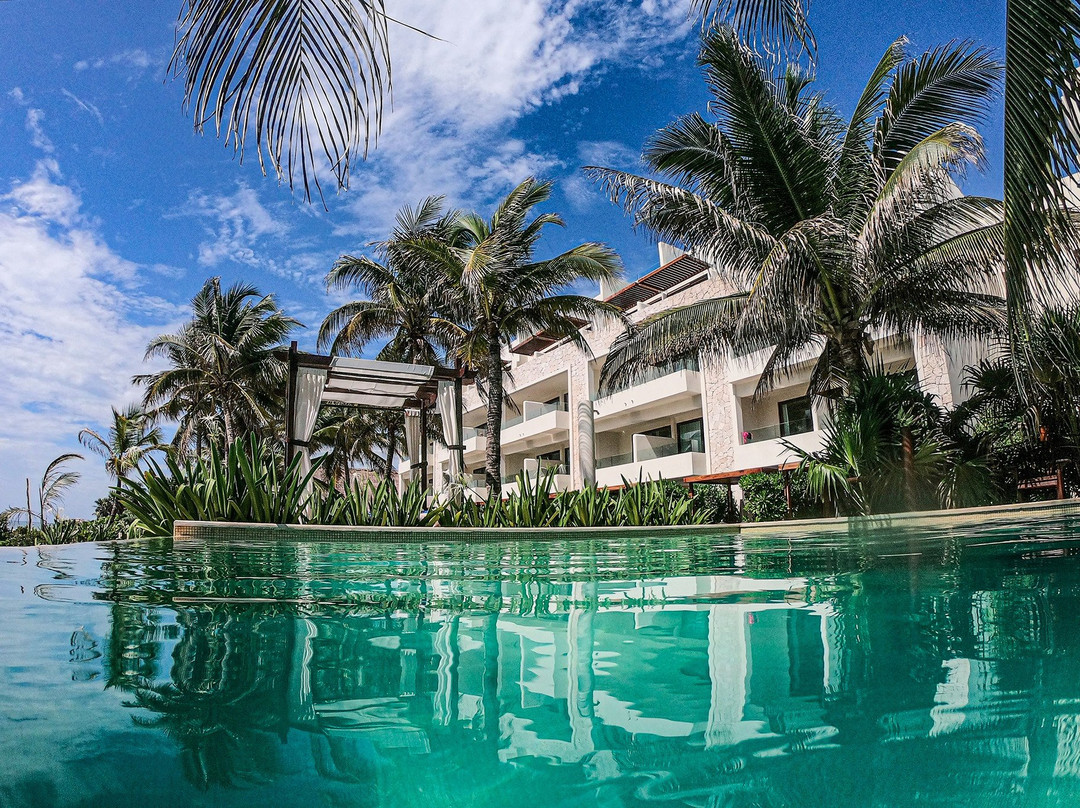 阿库马海滩度假村主图