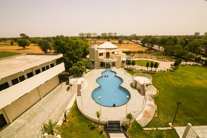 Stardom Resort Jaipur主图