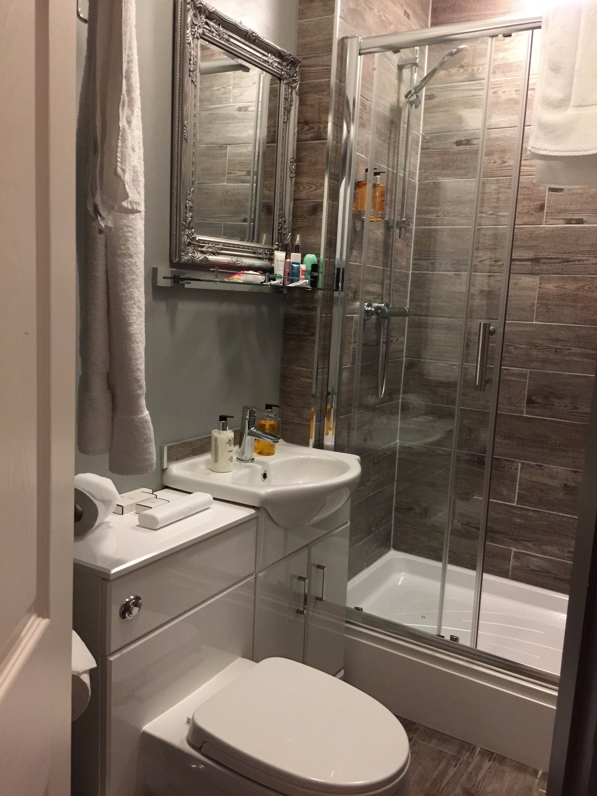 White House Hotel - Newquay-浴室