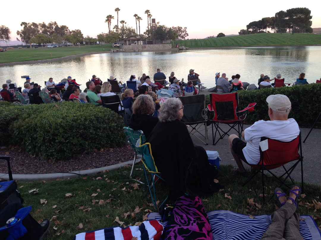 河滨国家公墓-里弗赛德必去景点