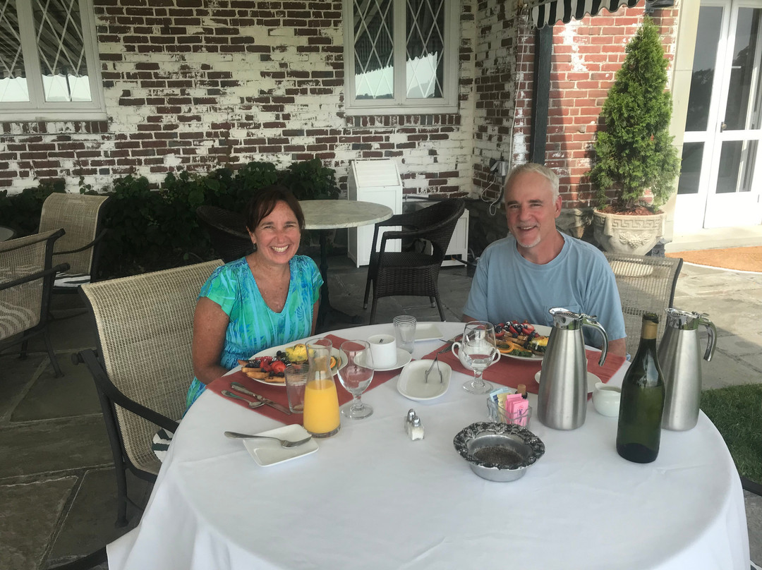 Point Pleasant Inn