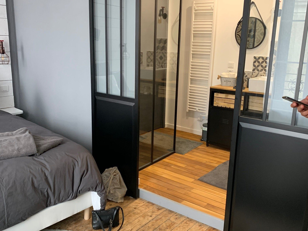 Le Chateau de la Barre主图