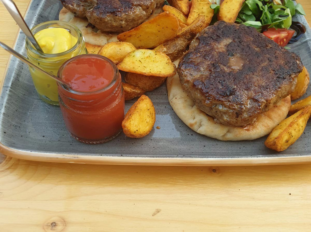 Boudouriani House主图