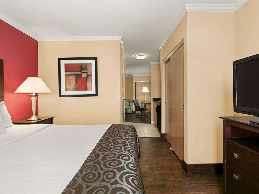 Baymont Inn & Suites Prince George at Fort Lee主图