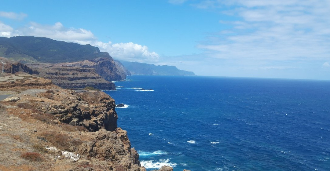 Prainha do Caniçal景点图片