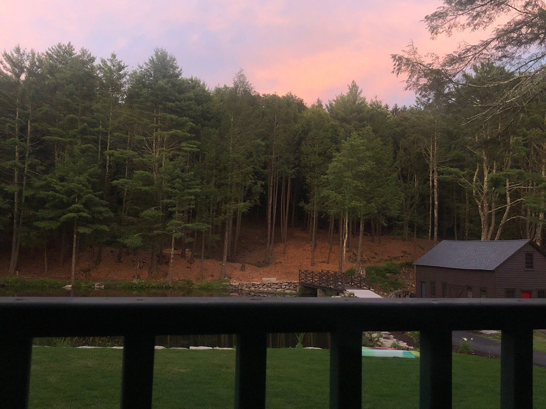 Pine Brook Manor主图