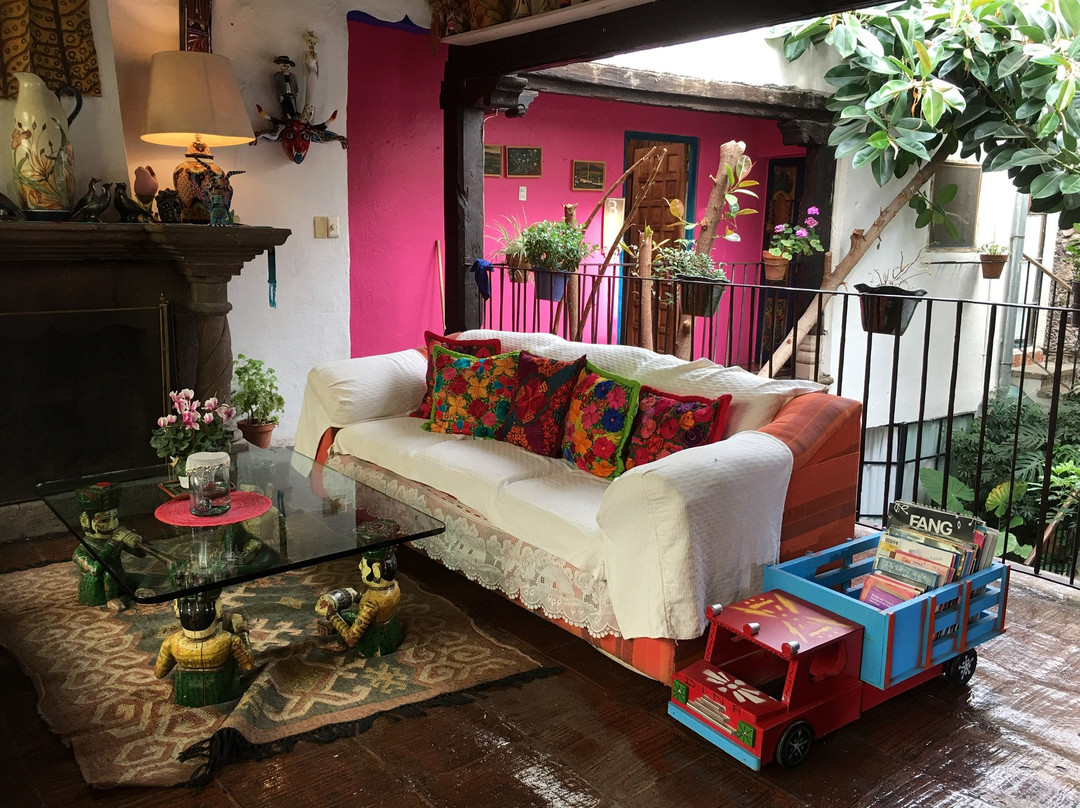 Casa de los Espíritus Alegres By Rotamundos主图