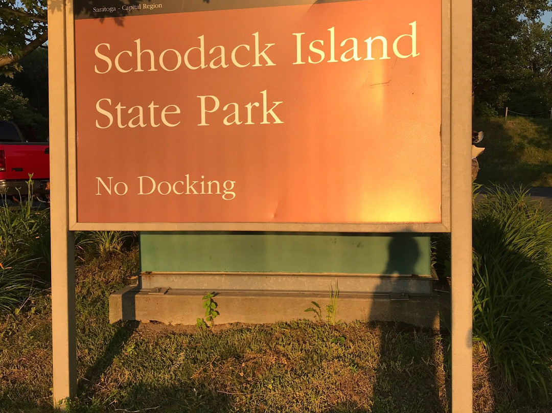 Schodack Island State Park景点图片
