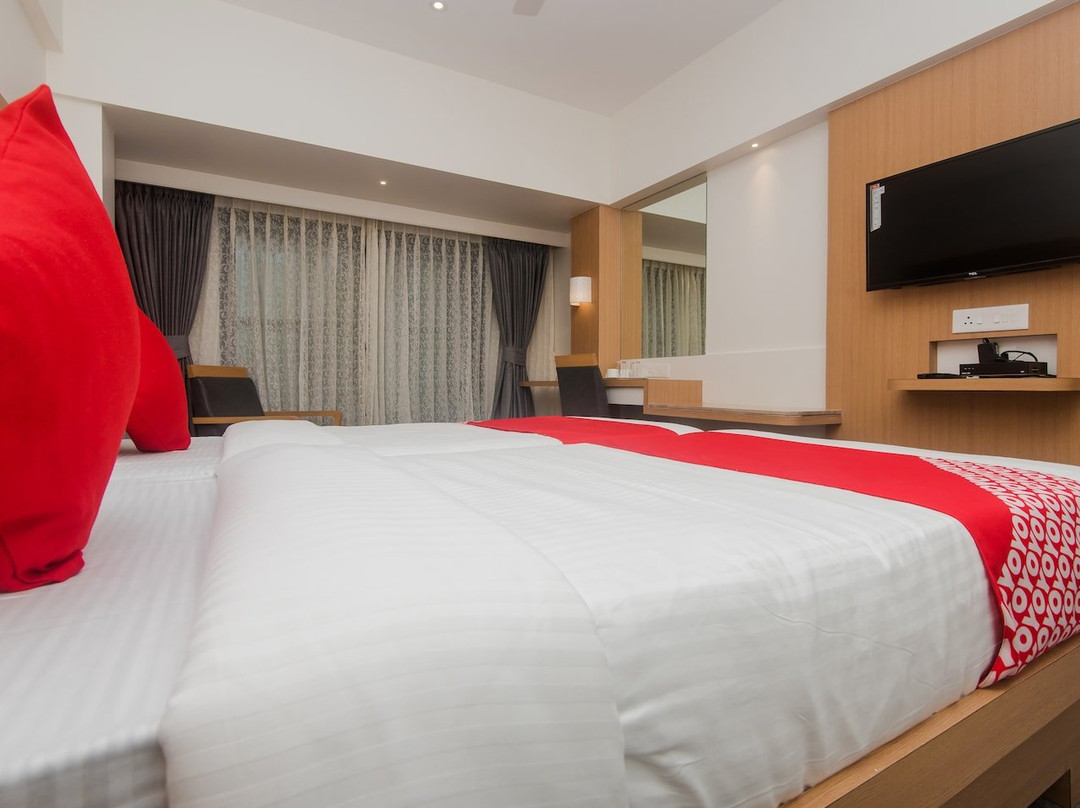 Capital O 16718 Hotel Aditya Residency主图