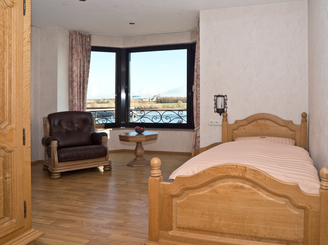 Hotel-Restaurant Wacht am Rhein主图