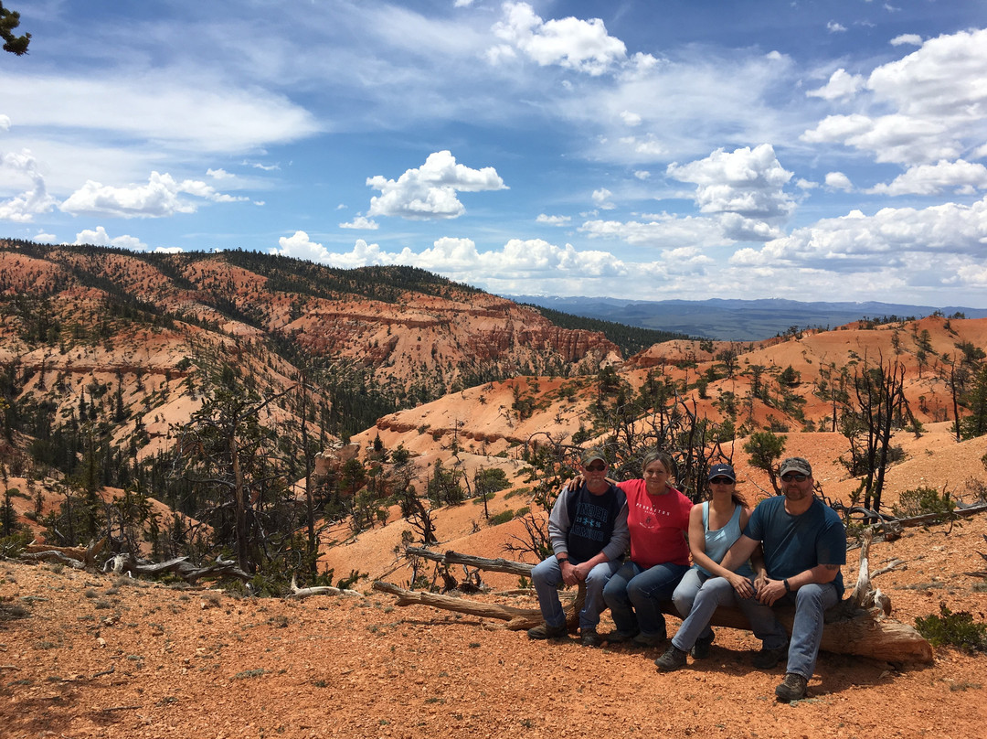 Grand Staircase ATV Tours-特罗皮克必去景点