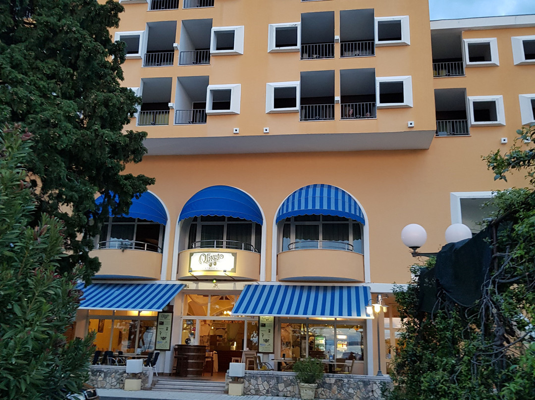 赛尔克酒店主图