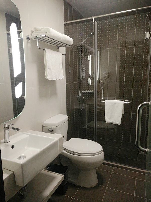 宜必思酒店(北京天坛东门地铁站店)-浴室