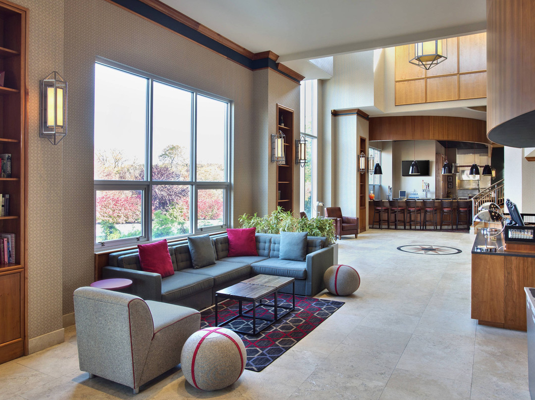 Four Points by Sheraton Melville Long Island主图