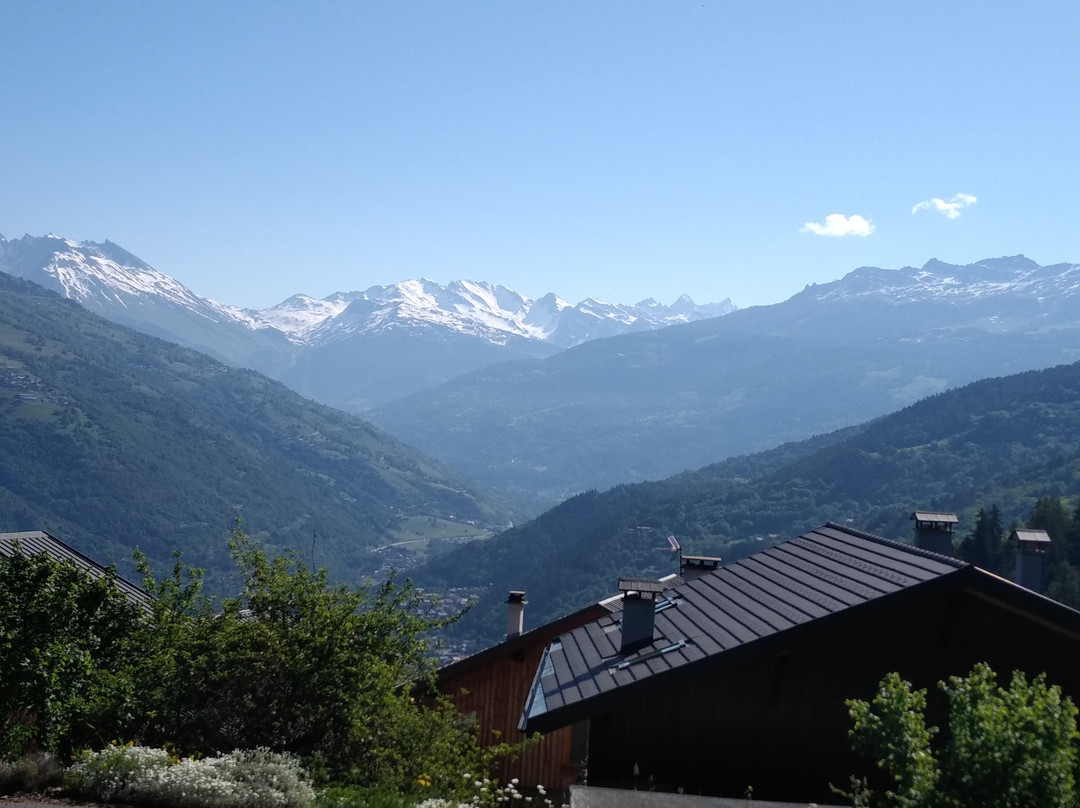 Montalbert酒店住宿-Ferme Blanche