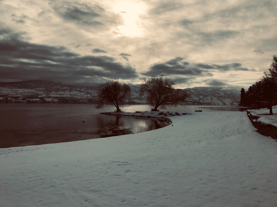 Casa Loma Lakeshore Resort主图