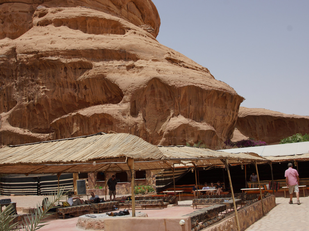 Zawaideh Desert Camp主图