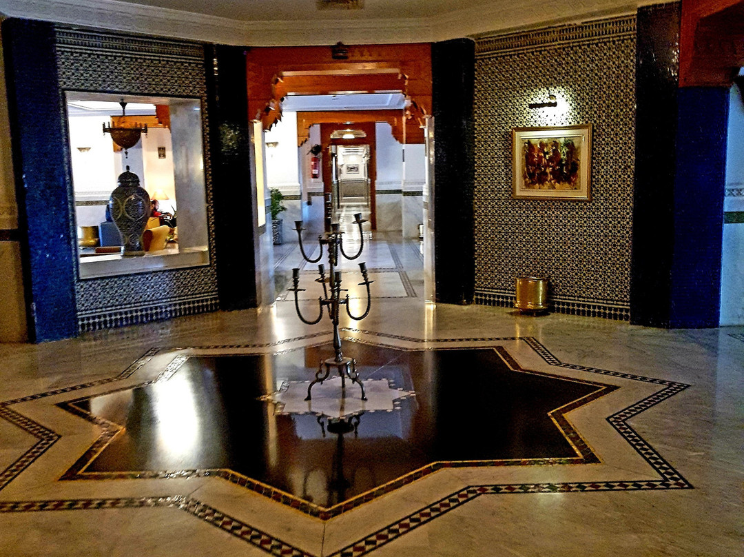 特兰斯兰提克酒店主图