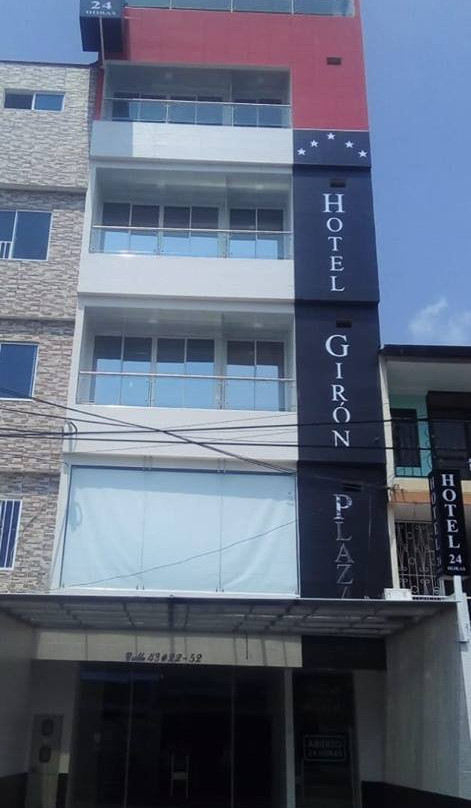 Hotel Giron Plaza