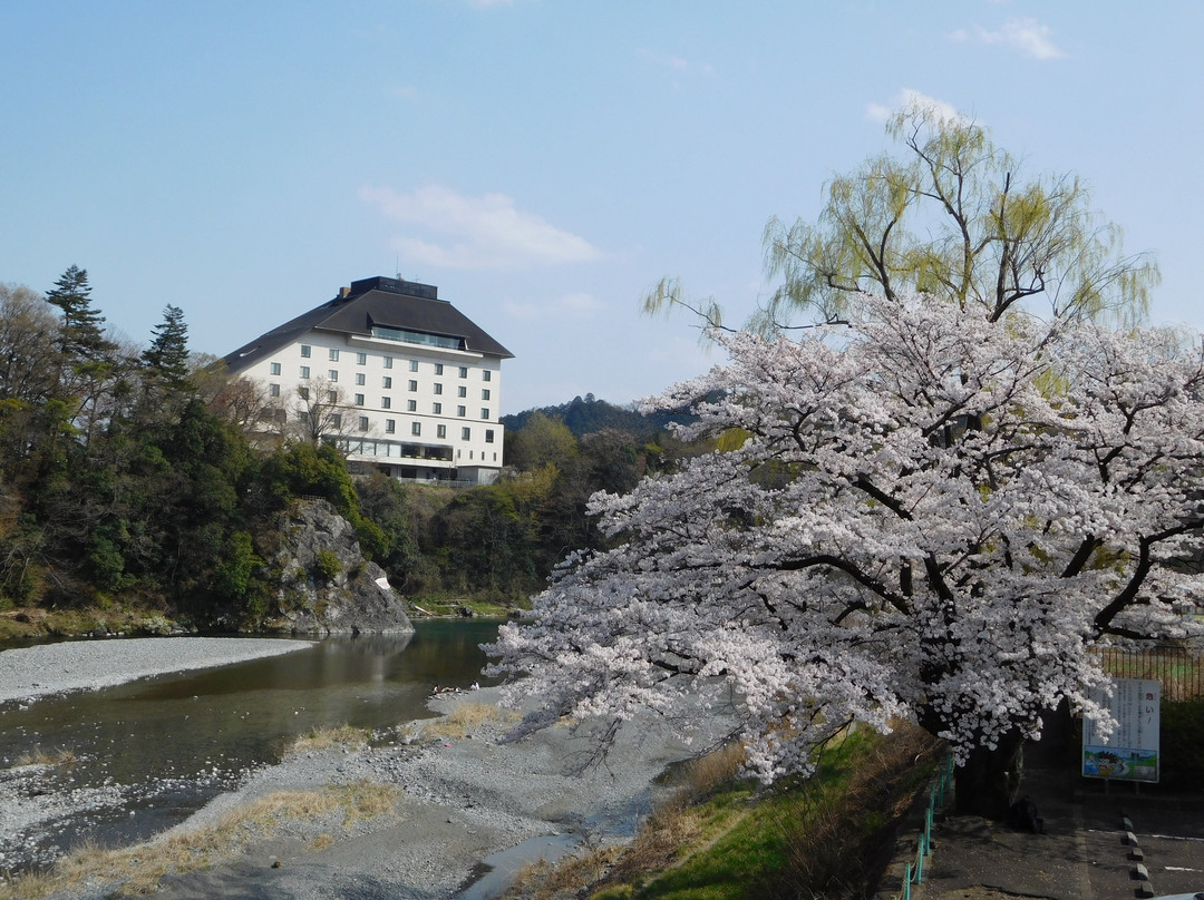 青梅简易保险保养中心主图