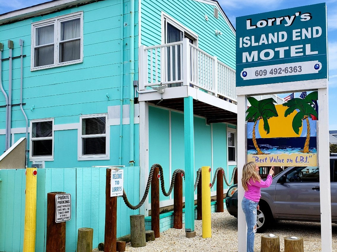 Lorry's Island End Motel主图
