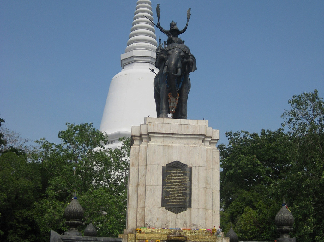 Don Chedi Monument景点图片