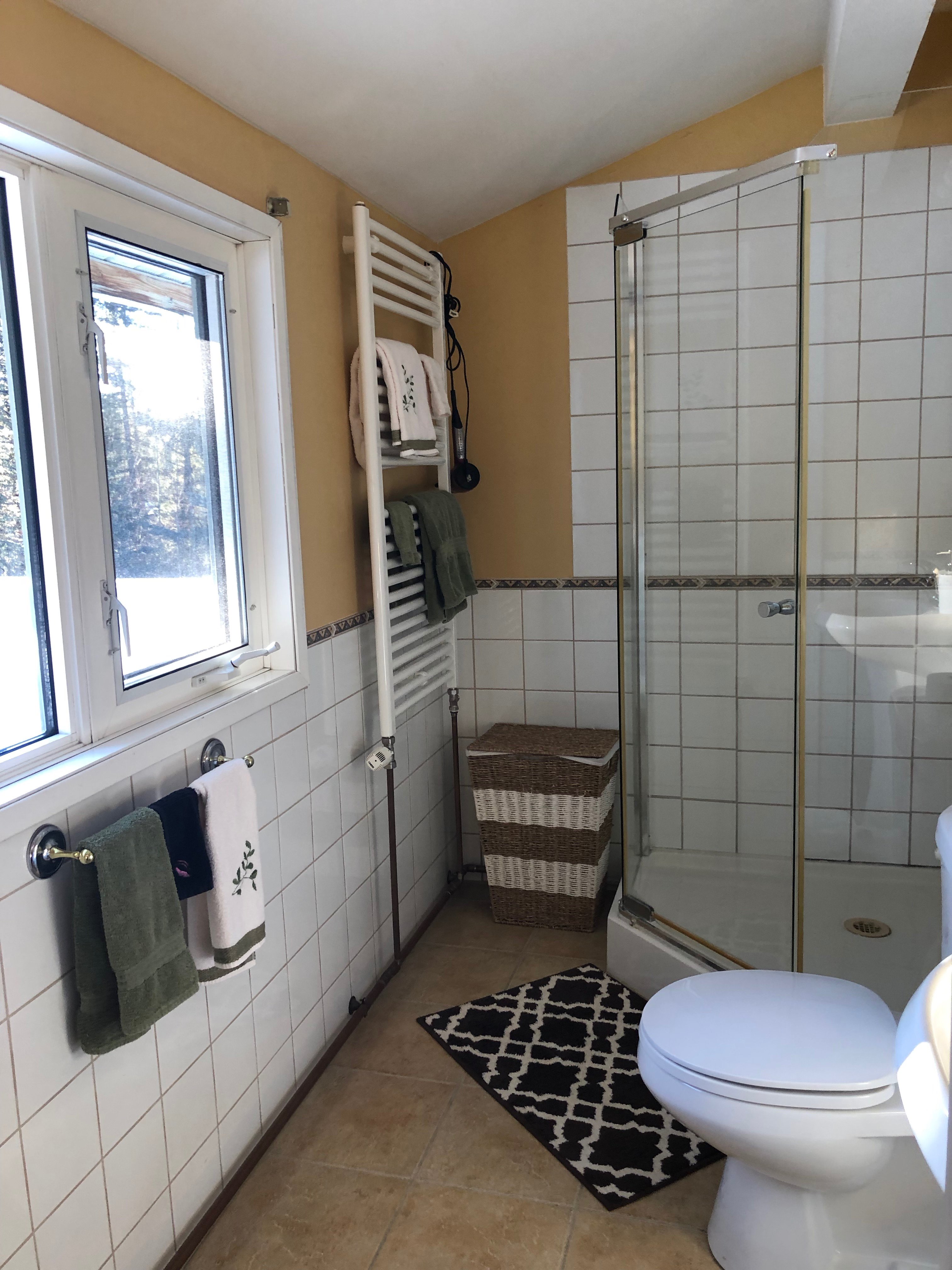 隐谷住宿加早餐酒店-浴室