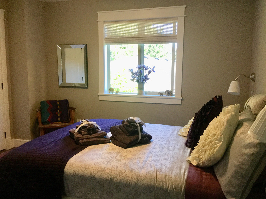 Vancouver Island Eles Escape B&b By The Sea主图