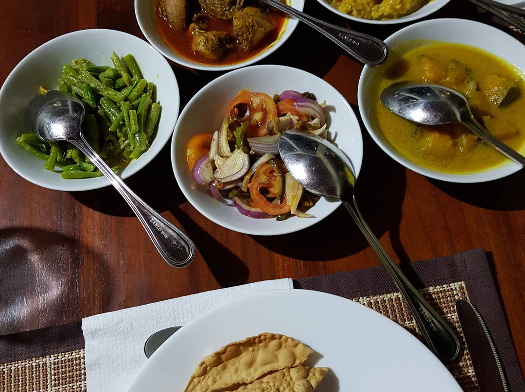 Sunshine Tourist Rest主图