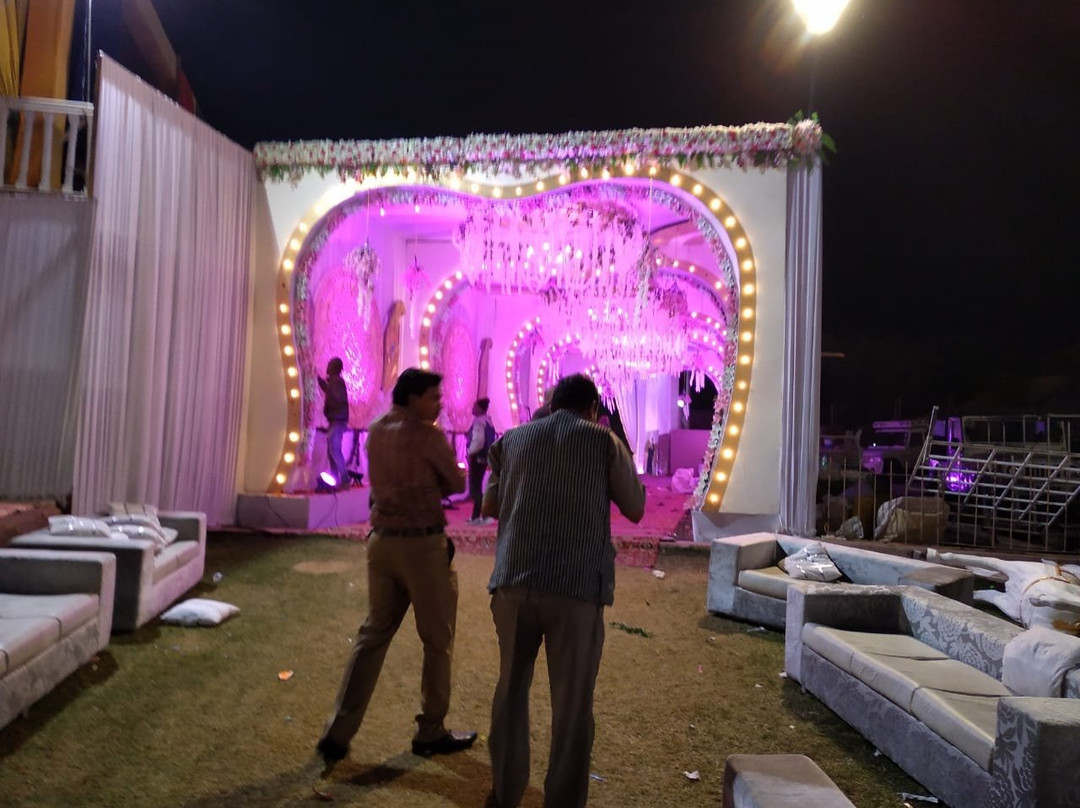 Lake View Hotel & Resort主图