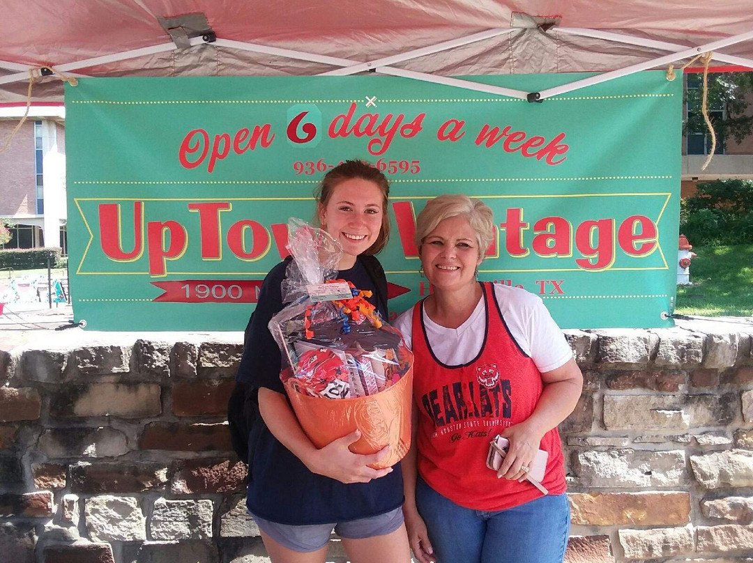 Uptown Vintage in the Avenues-Huntsville必去景点