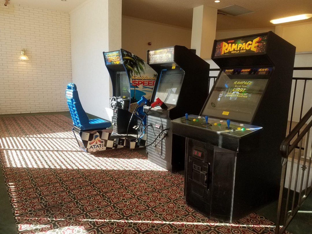 FairBridge Hotel & Conference Center Yakima主图