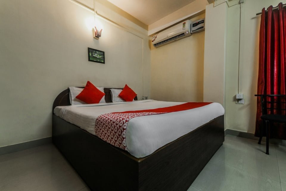 Capital O 9671 Hotel Rudraksh Inn主图