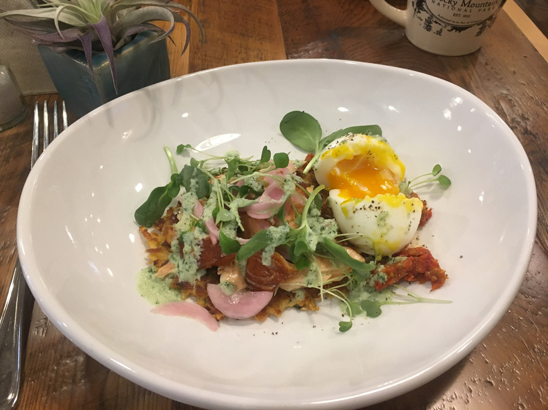 Baileys Harbor餐馆和美食-Heirloom Cafe & Provisions