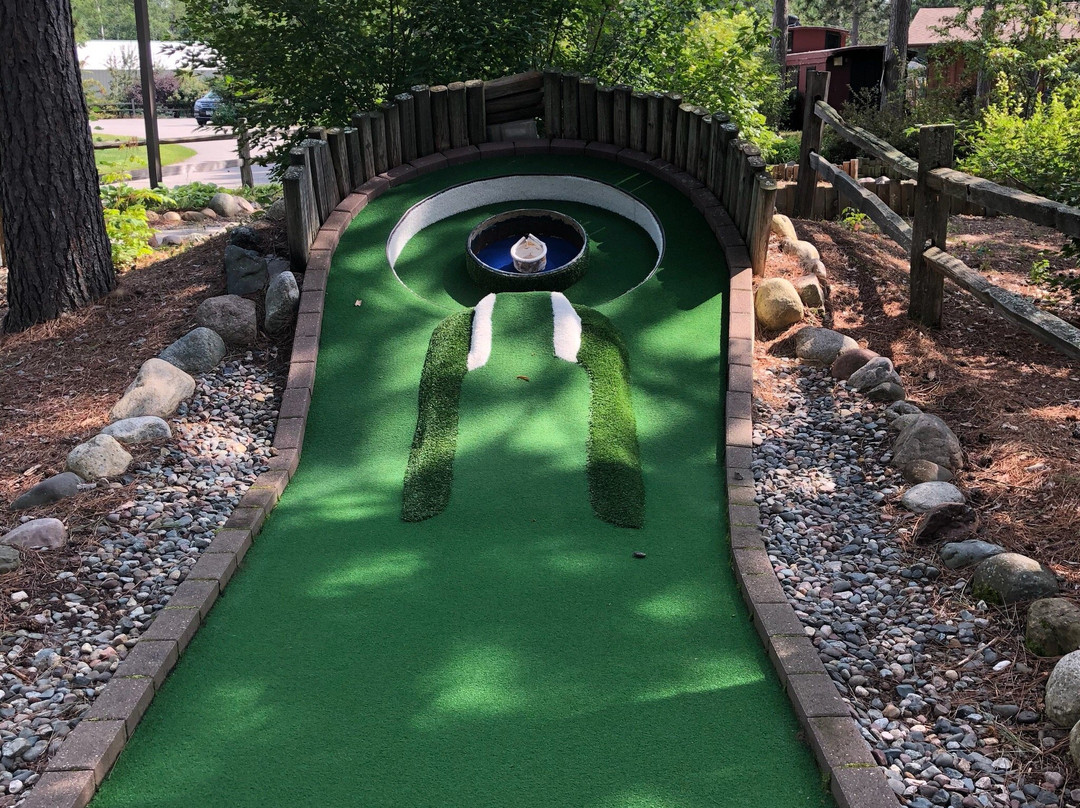 Wildwedge Golf, Mini Golf and Maze-Pequot Lakes必去景点