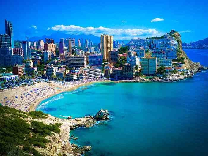 Platja de La Cala de Finestrat景点图片
