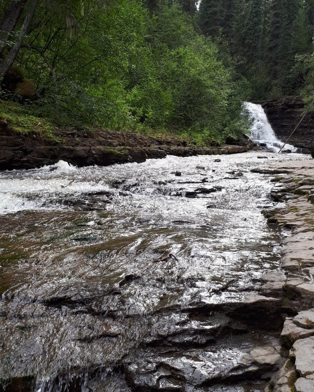 Quality Falls Hiking Trail-Tumbler Ridge必去景点