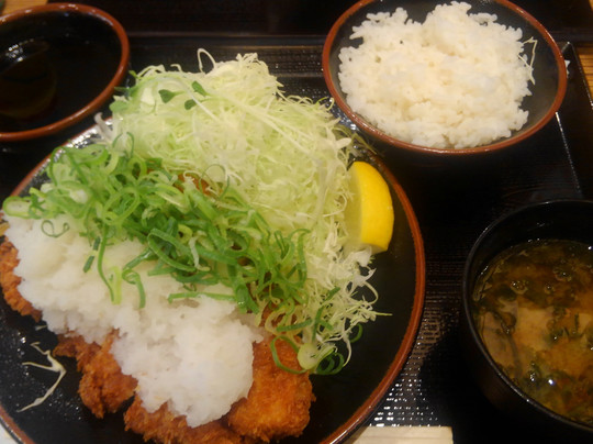 豚屋とん一 イオンモール日の出