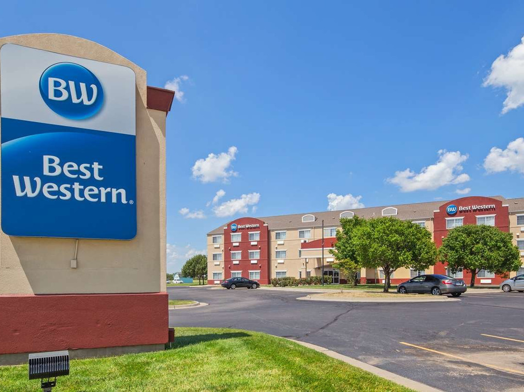 Best Western Governors Inn & Suites主图