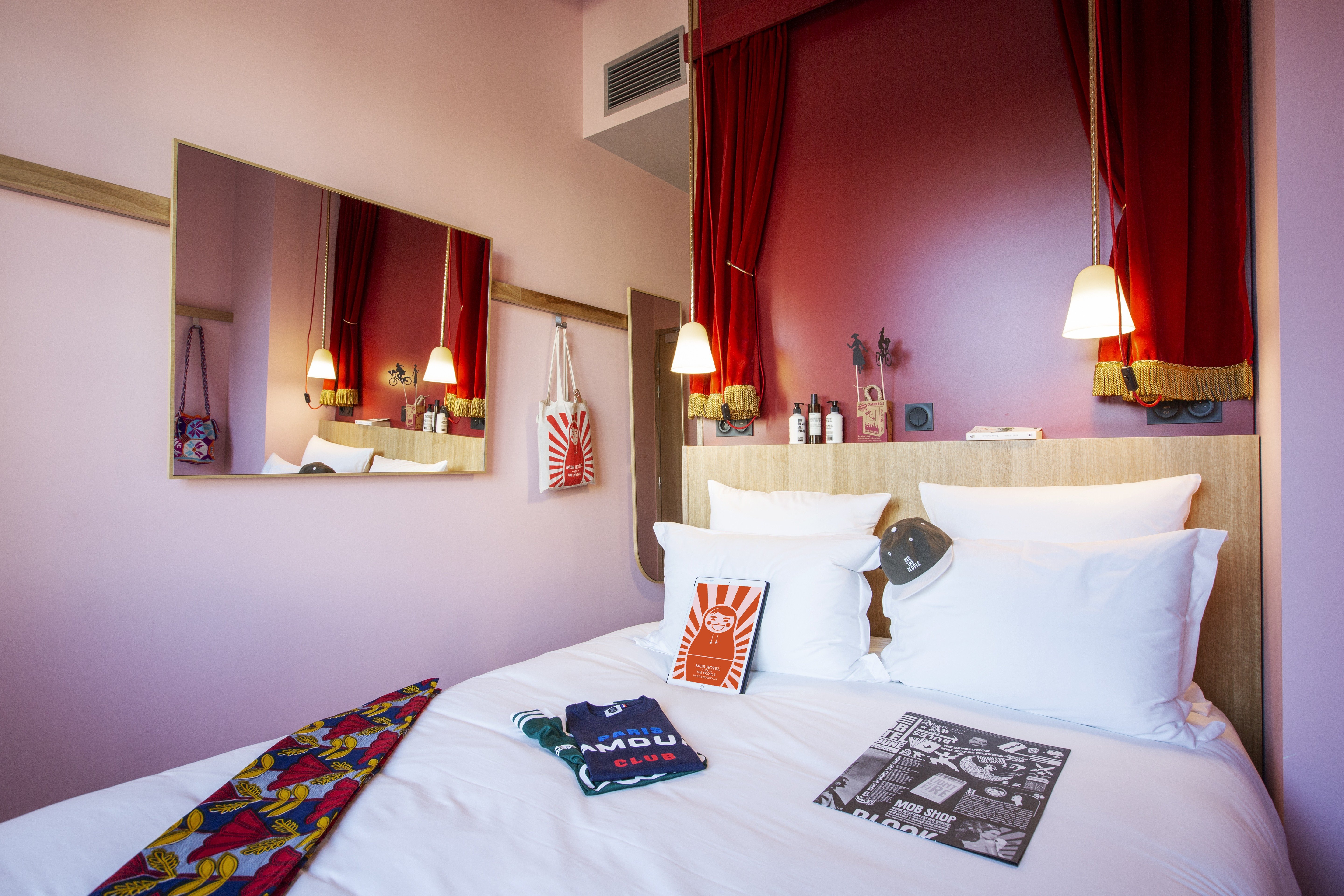Mob Hotel Paris Les Puces-官方